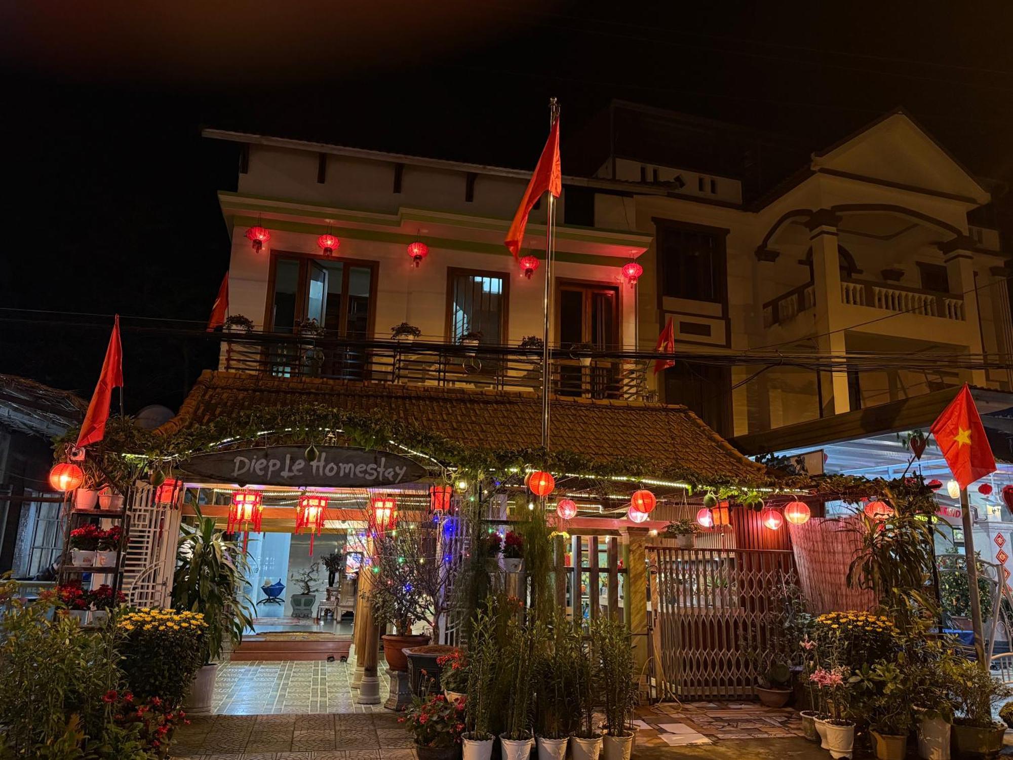 Diep Le Homestay Phong Nha Exteriör bild